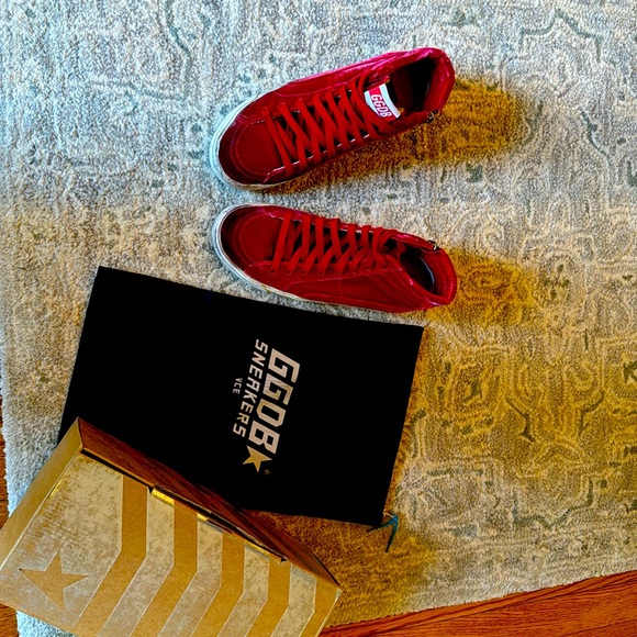 New Box never worn Golden Goose Red Velvet slides! - Picture 3 of 6